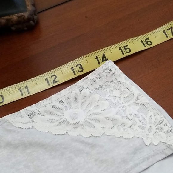 🐺 VS PANTIES - Picture 8 of 9